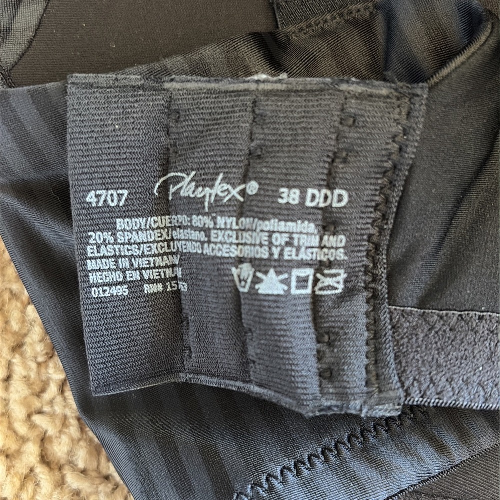 Playtex Secrets Classic Black Stripe Perfectly Smooth Wireless Bra 38DDD NWT NEW - Picture 6 of 6